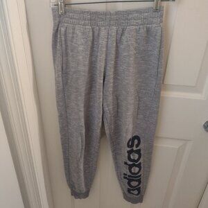 Boys 10/12 joggers - Adidas